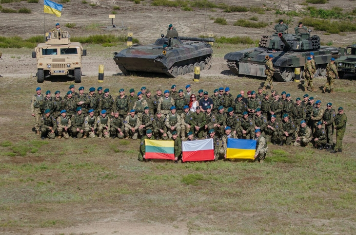 Анаконда Междуморья