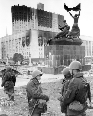 С Днём рождения, вертикаль!